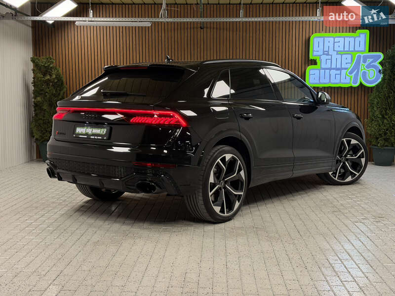 Внедорожник / Кроссовер Audi RS Q8 2023 в Киеве