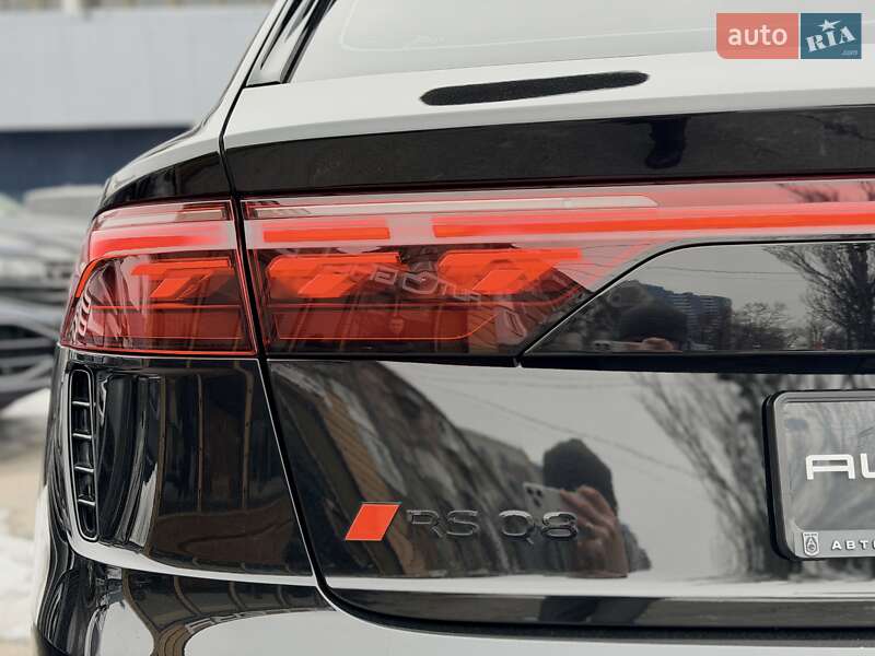 Внедорожник / Кроссовер Audi RS Q8 2025 в Киеве фото 3 Внедорожник / Кроссовер Audi RS Q8 2025 в Киеве