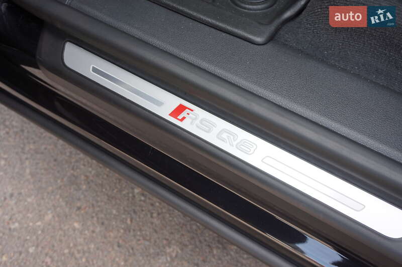 Позашляховик / Кросовер Audi RS Q8 2020 в Одесі