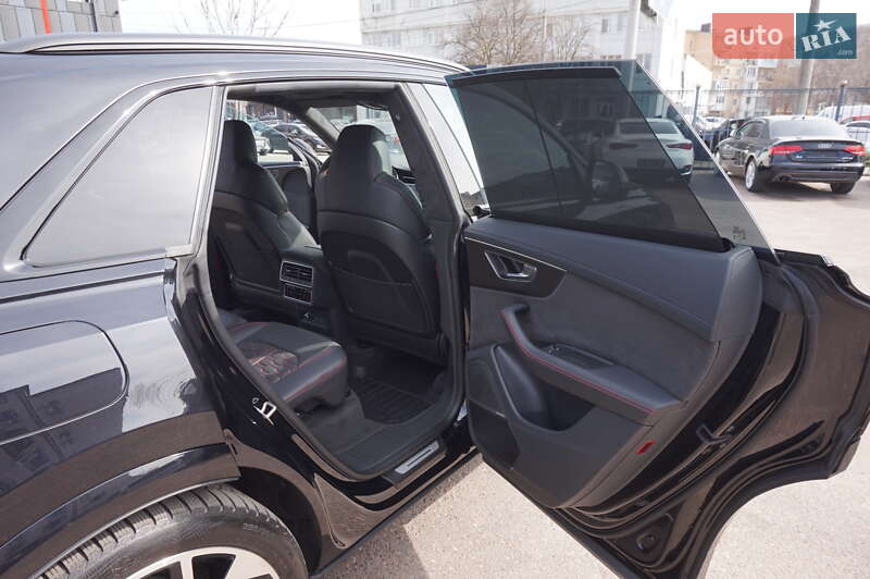 Позашляховик / Кросовер Audi RS Q8 2020 в Одесі