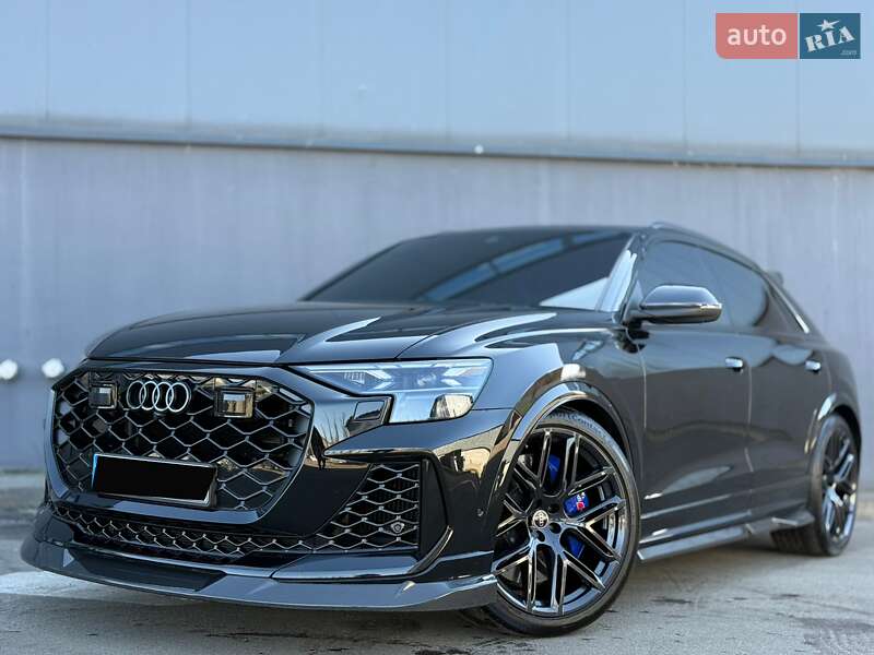 Внедорожник / Кроссовер Audi RS Q8 2025 в Киеве