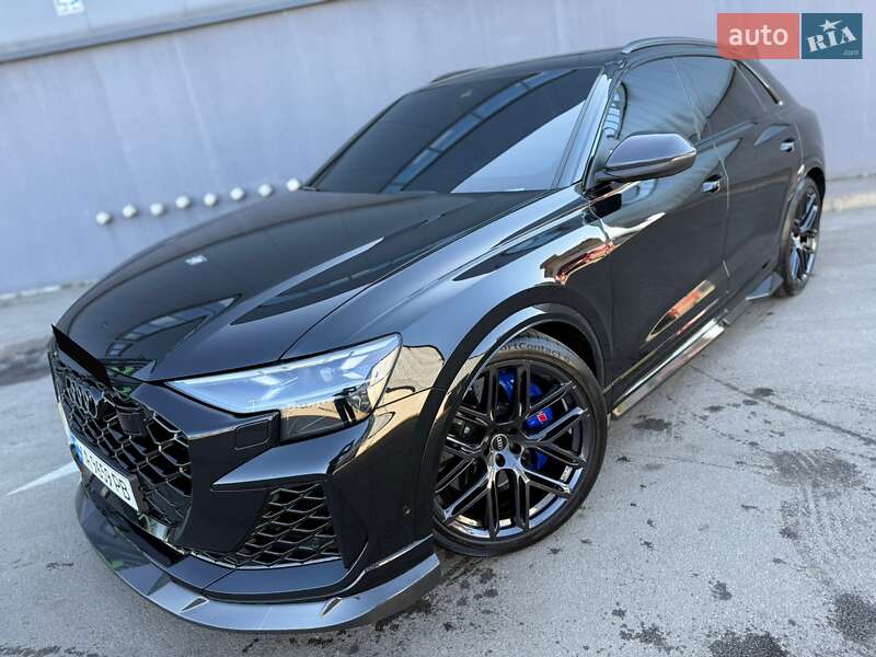 Внедорожник / Кроссовер Audi RS Q8 2025 в Киеве