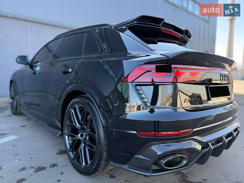Внедорожник / Кроссовер Audi RS Q8 2025 в Киеве