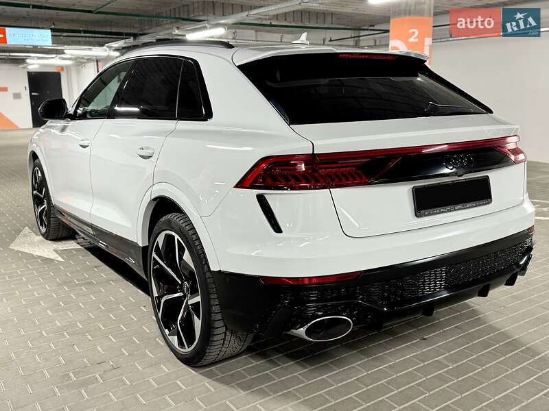 Внедорожник / Кроссовер Audi RS Q8 2021 в Киеве