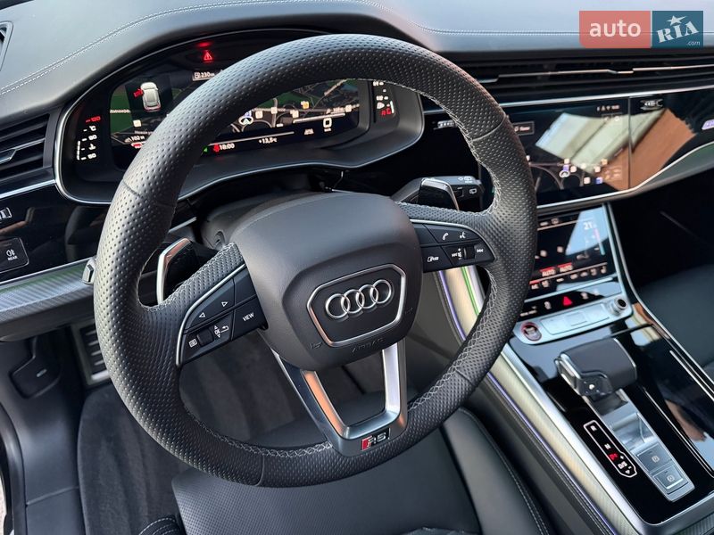 Внедорожник / Кроссовер Audi RS Q8 2025 в Киеве