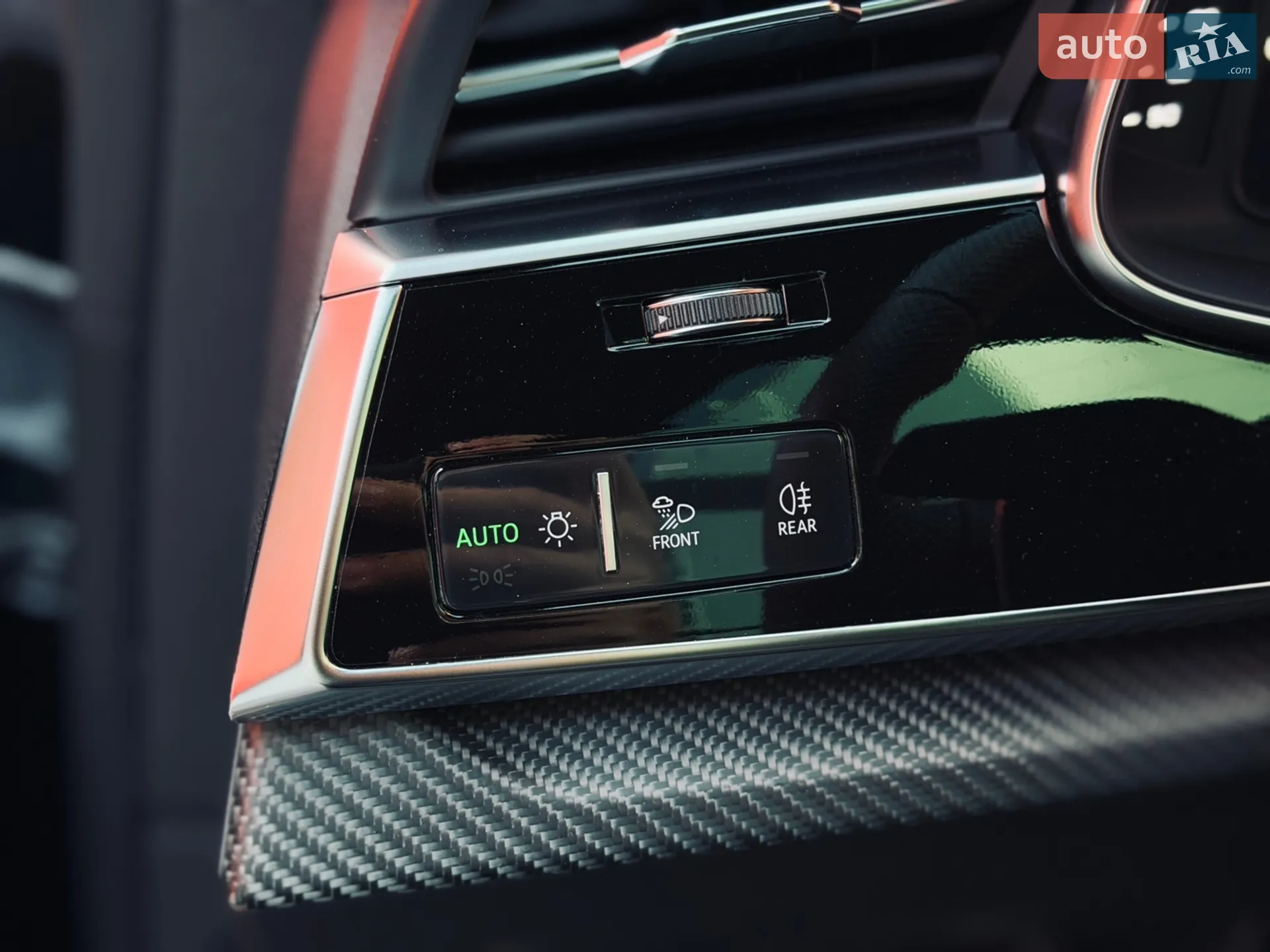 2022 Audi RS Q8 - мініатюра 17