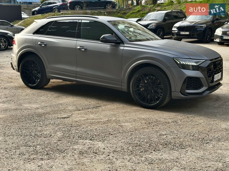 Позашляховик / Кросовер Audi RS Q8 2020 в Києві