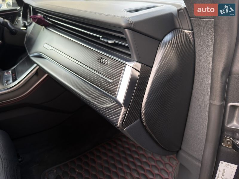 Позашляховик / Кросовер Audi RS Q8 2020 в Києві
