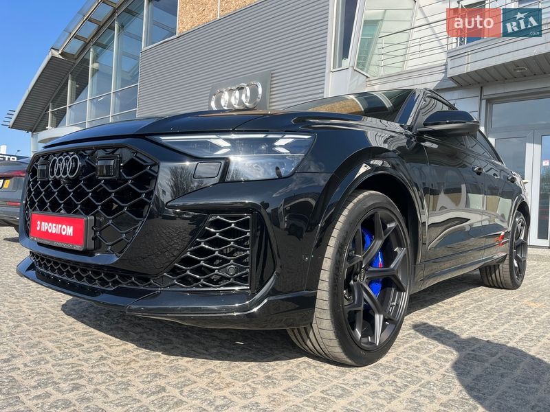 Audi RS Q8 2025