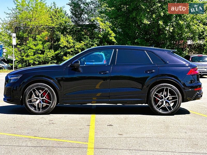 Внедорожник / Кроссовер Audi RS Q8 2020 в Киеве