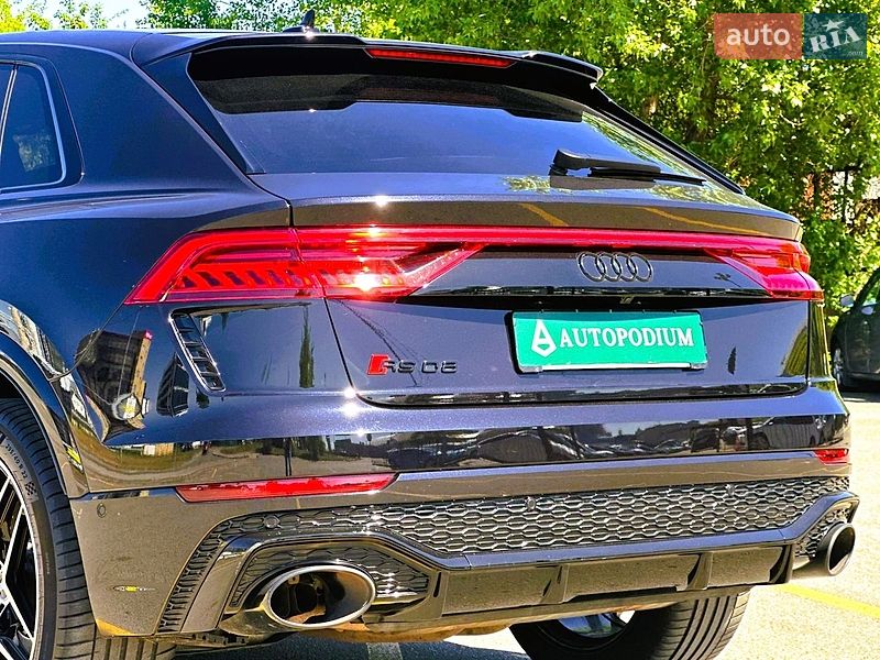 Внедорожник / Кроссовер Audi RS Q8 2020 в Киеве