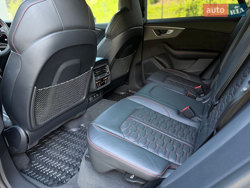 Позашляховик / Кросовер Audi RS Q8 2023 в Києві