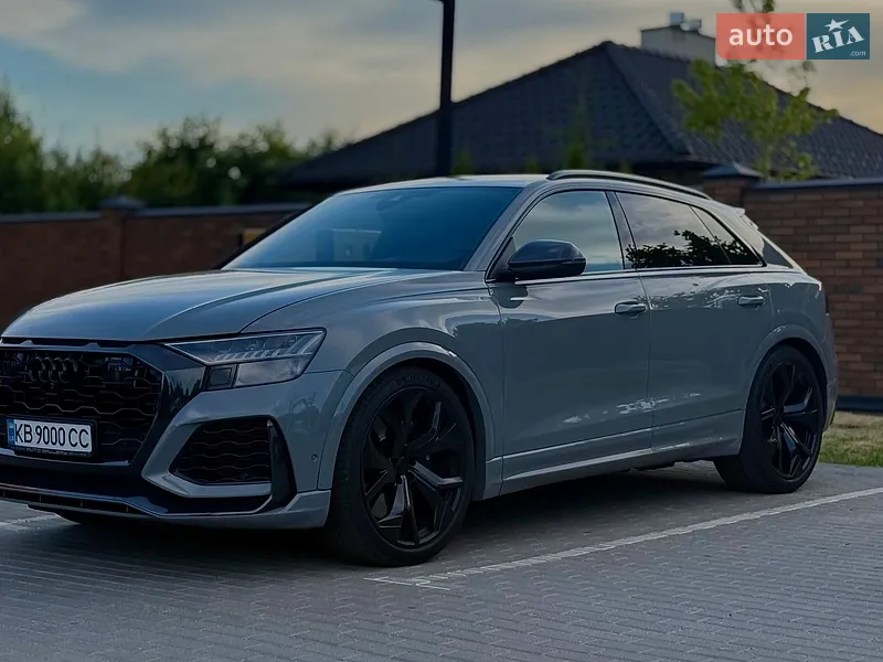 Audi RS Q8