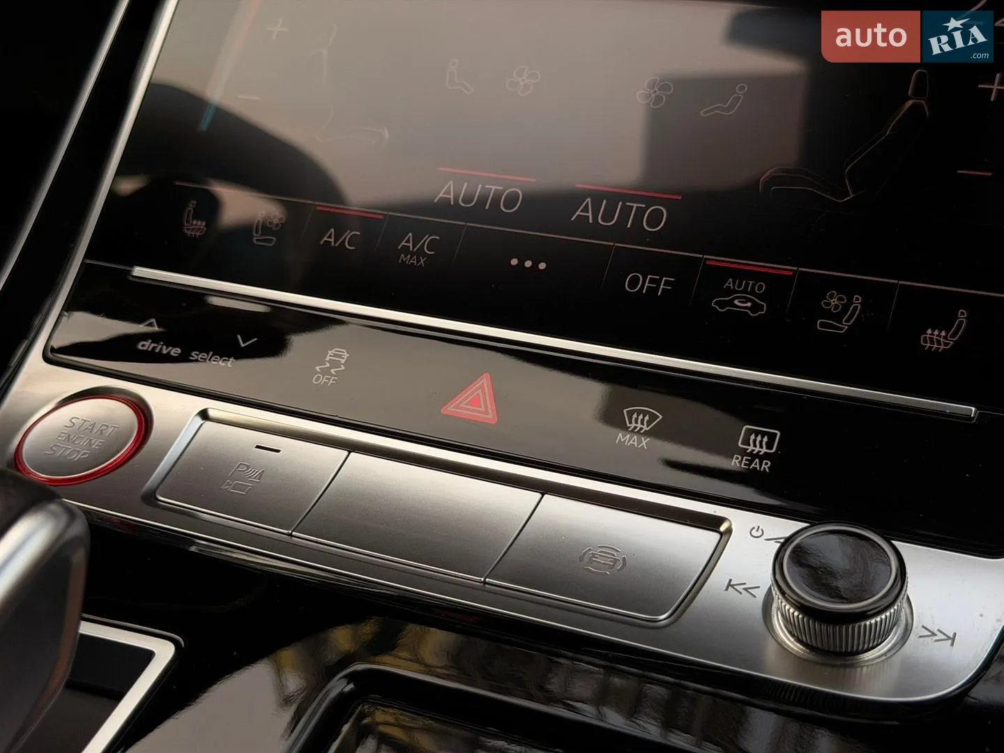 2020 Audi RS Q8 - мініатюра 24