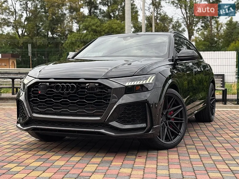 Audi RS Q8 2023
