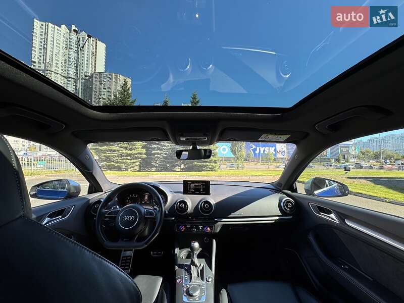 Хетчбек Audi RS3 Sportback 2016 в Києві