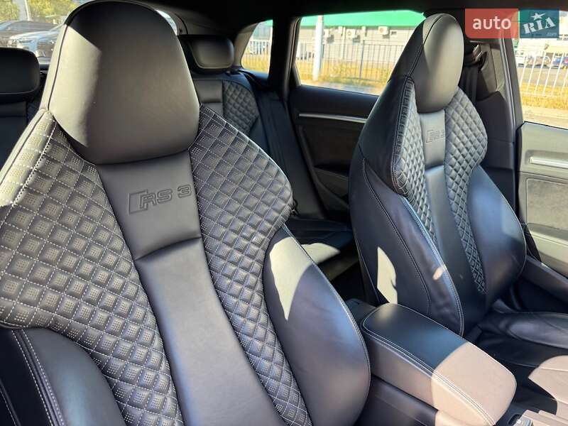 Хетчбек Audi RS3 Sportback 2016 в Києві