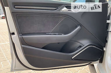 Седан Audi RS3 2018 в Сумах