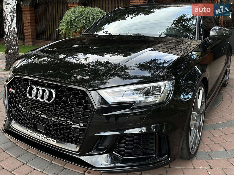 Седан Audi RS3 2018 в Запорожье