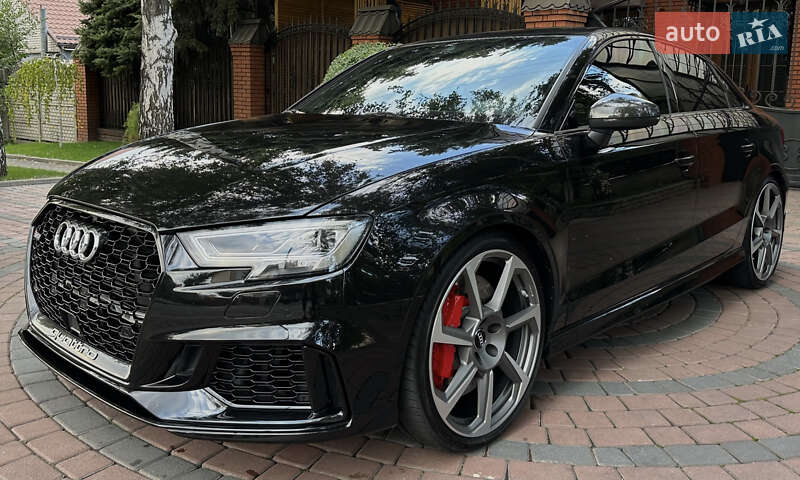 Седан Audi RS3 2018 в Запорожье