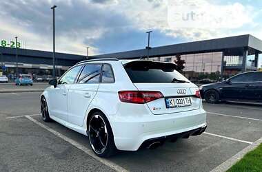 Хэтчбек Audi RS3 2016 в Киеве