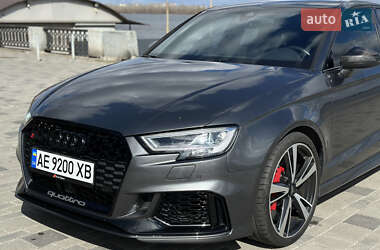 Седан Audi RS3 2018 в 
