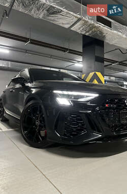Седан Audi RS3 2022 в 