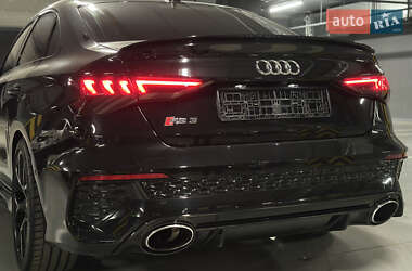 Седан Audi RS3 2022 в 
