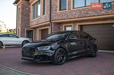 Седан Audi RS3 2018 в 