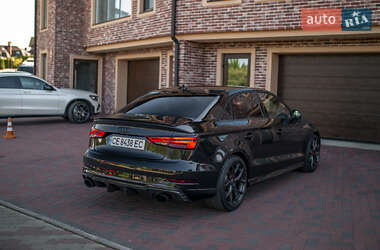 Седан Audi RS3 2018 в 