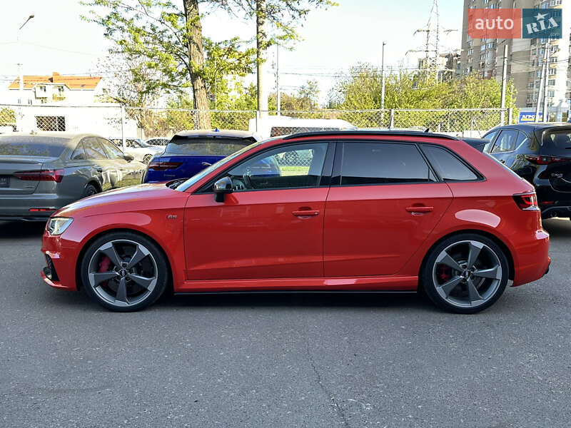 Седан Audi RS3 2017 в Одессе