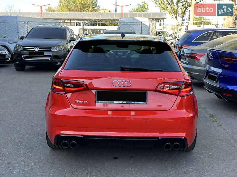 Седан Audi RS3 2017 в Одессе