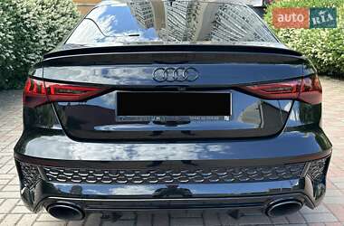 Седан Audi RS3 2021 в 