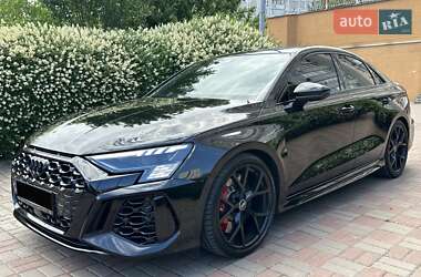 Седан Audi RS3 2021 в 
