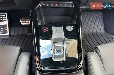 Седан Audi RS3 2021 в 