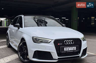 Седан Audi RS3 2017 в 