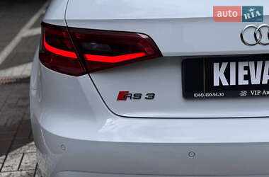 Седан Audi RS3 2017 в 