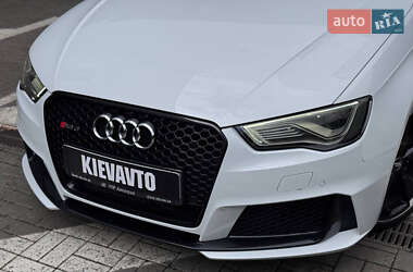 Седан Audi RS3 2017 в 