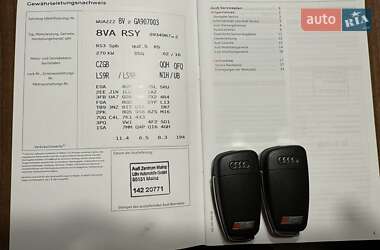 Хэтчбек Audi RS3 2016 в 