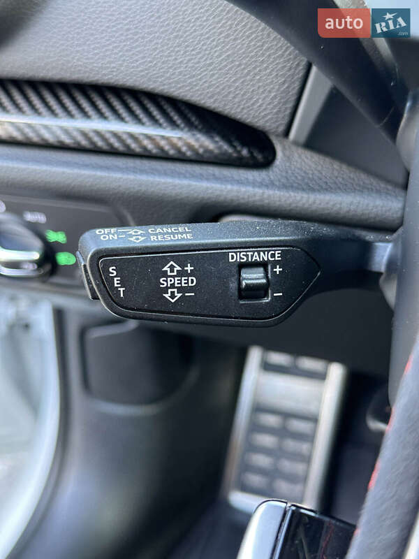 Седан Audi RS3 2018 в Білогородці