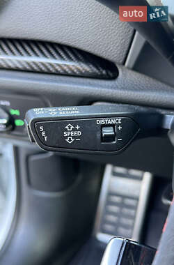 Седан Audi RS3 2018 в 
