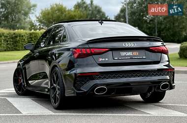 Седан Audi RS3 2022 в 