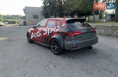 Седан Audi RS3 2019 в 