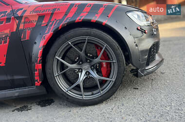 Седан Audi RS3 2019 в 