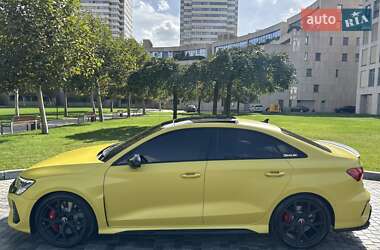 Седан Audi RS3 2022 в 
