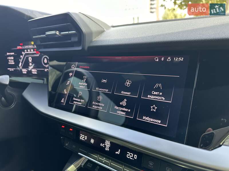 Седан Audi RS3 2022 в Днепре