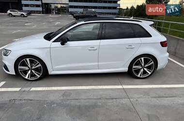 Хэтчбек Audi RS3 2016 в Киеве