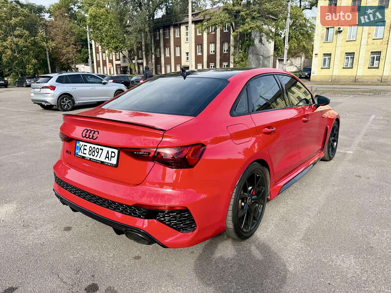 Седан Audi RS3 2022 в Кам'янському