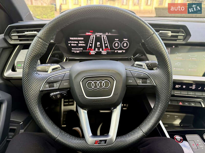 Седан Audi RS3 2022 в Кам'янському