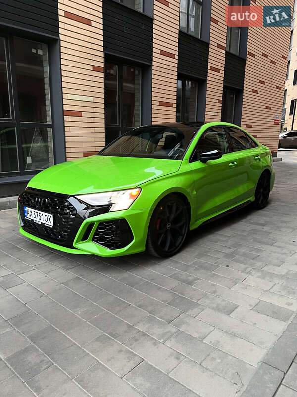 Седан Audi RS3 2024 в Харкові